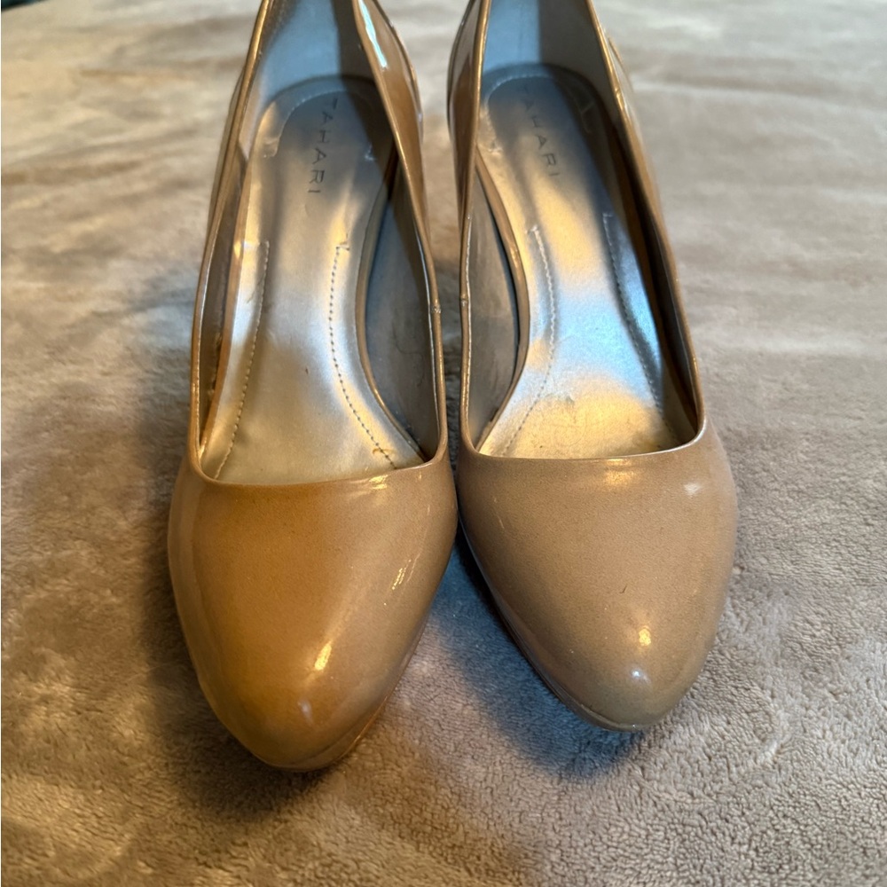 Zara Women's Tan Pumps